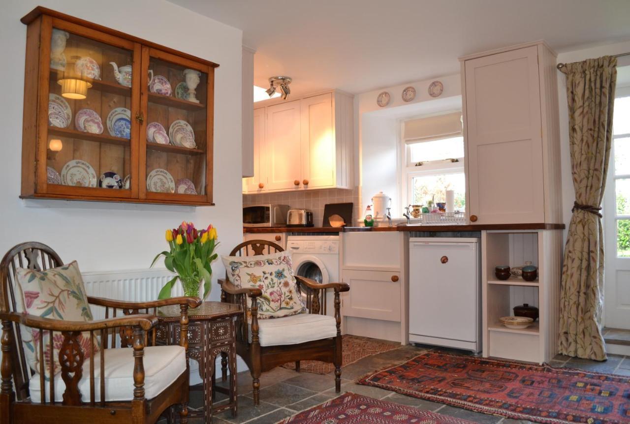 Camlann Apartment Alyth Bagian luar foto